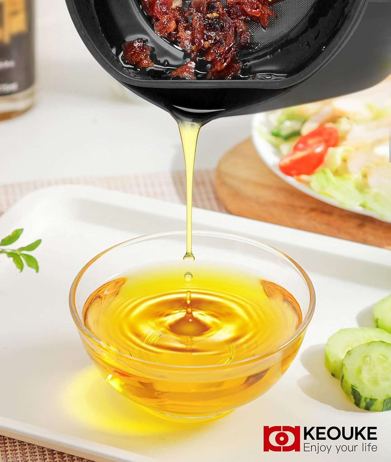 Bacon Grease Container with Strainer - 1.3L / 5.2 Cups Oil Storage Holder Can for Cooking, Frying with Replaceable Cleaning Brush