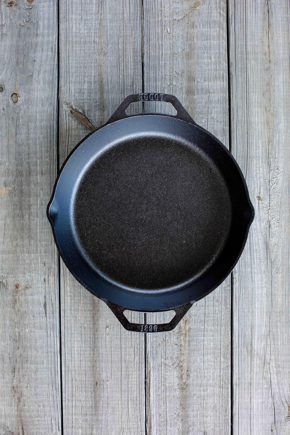 Seasoned Cast Iron Dual Handle Pan 12 Inch - Cast Iron Frying Pan - Even Heat Distribution - Oven & Stovetop Safe - Pfas-Free, Non-Toxic Cookware
