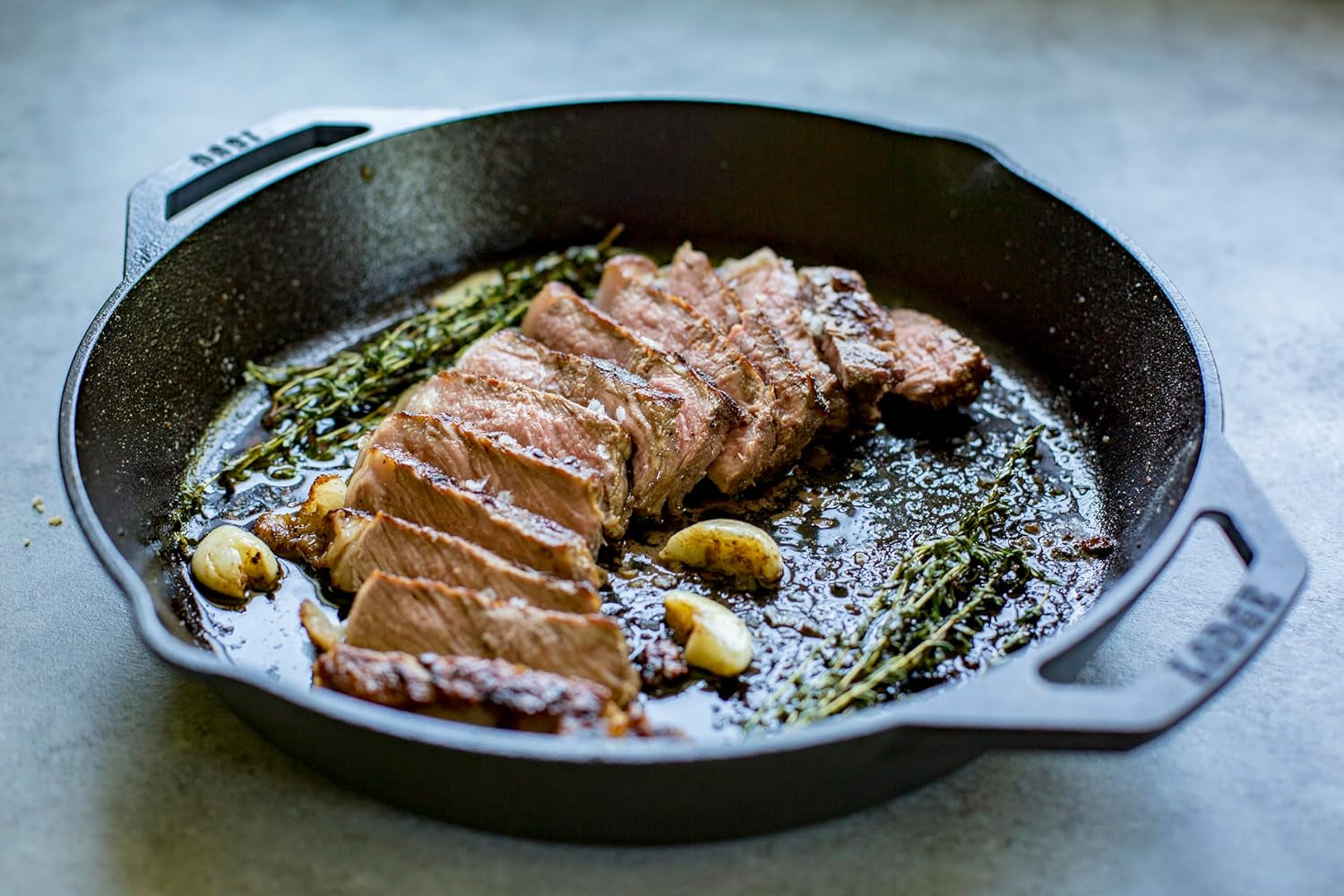 Seasoned Cast Iron Dual Handle Pan 12 Inch - Cast Iron Frying Pan - Even Heat Distribution - Oven & Stovetop Safe - Pfas-Free, Non-Toxic Cookware