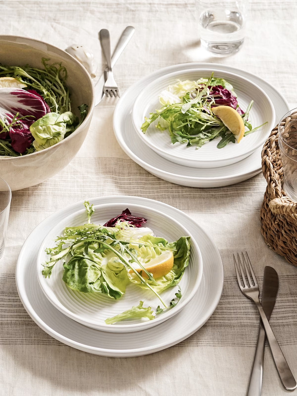 LE TAUCI 18-Piece Dinnerware Set, Ceramic Plates and Bowls Set for 6, Stoneware Dishes Set for Family, Microwave & Dishwasher Safe -White Dinner Set